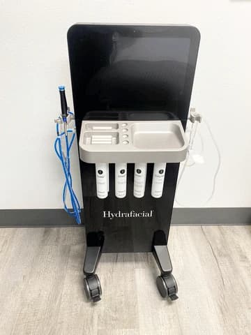メディカルスキンケア・HydraFacial — HydraFacial · 施術機器. 参考写真です。実際の機器モデル・使用製品は相談で確認します。