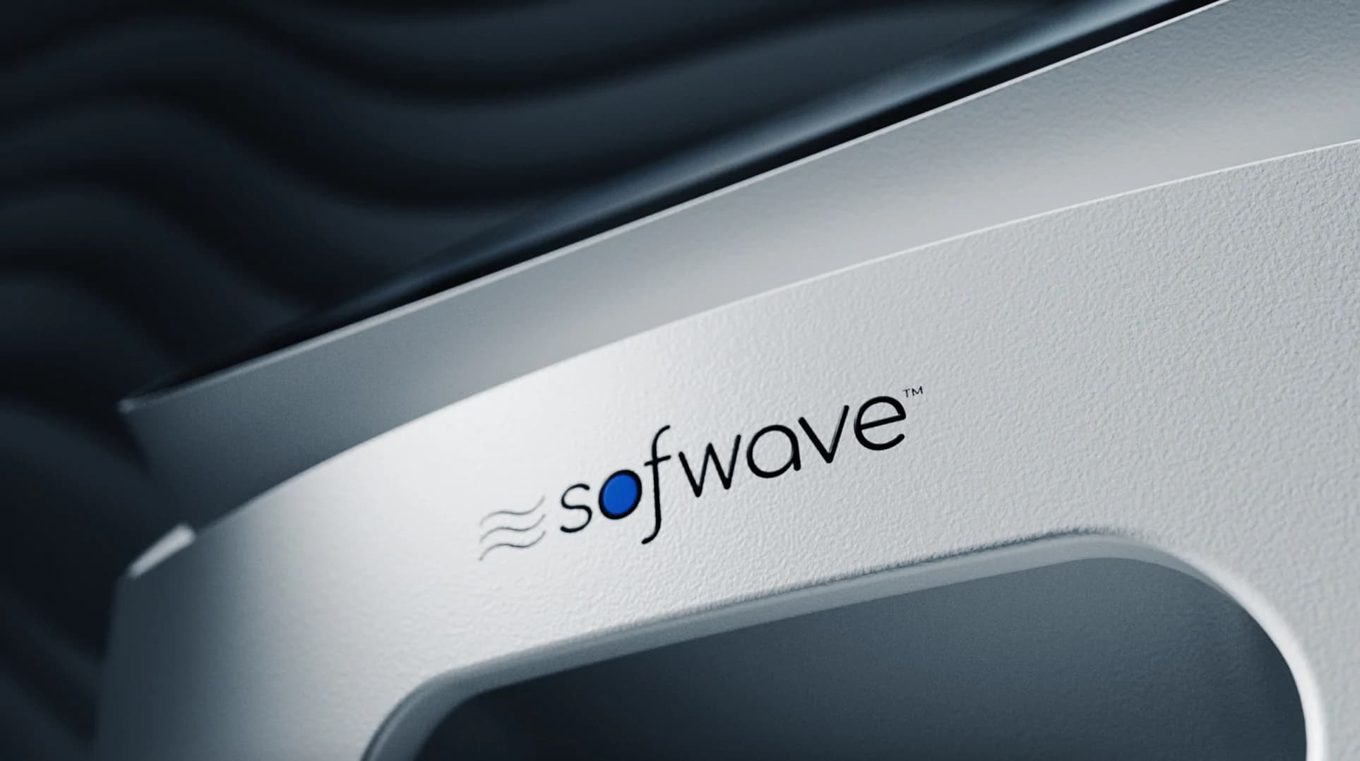Tensado corporal — Sofwave · Equipo de tratamiento. Fotografía de referencia; el modelo o producto real se confirma en consulta.